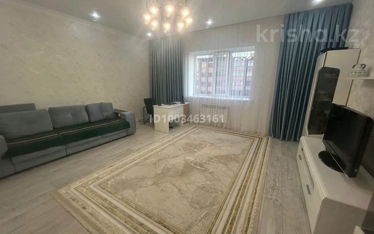 2-бөлмелі пәтер · 84.3 м² · 4/10 қабат, мкр. Алтын орда, Алтын Орда 5Е — ресторан 1001 ночь, бағасы: 33 млн ₸ в Актобе — фото 2
