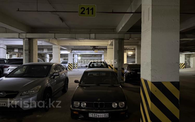 Паркинг · 18 м² · Абая 150/230 — Тургут Озала, бағасы: 40 000 ₸ в Алматы, Бостандыкский р-н — фото 2