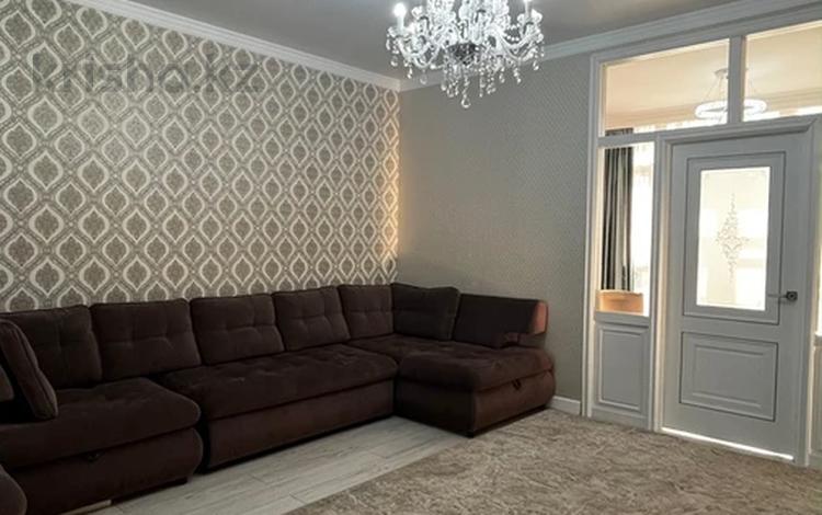 3-комнатная квартира · 100 м² · 10/17 этаж, Керей, Жәнібек хандар 28 за 46 млн ₸ в Астане, Есильский р-н — фото 2