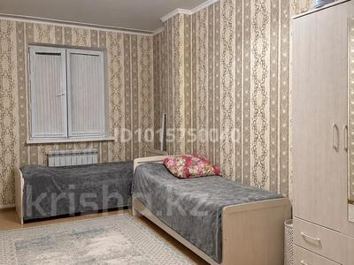 2-комнатная квартира · 63 м² · 3/9 этаж, мкр Акжайык 69/18 за 28.5 млн ₸ в Шымкенте, Абайский р-н