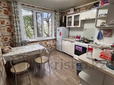 2-комнатная квартира · 48 м² · 5/5 этаж, Юность 25 — Магазин наурыз за 14.5 млн 〒 в Семее