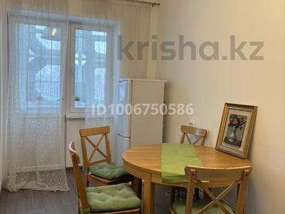 Аренда квартир в Алматы: 1-комнатная квартира · 55 м² · 2 этаж, Навои 208 — Торайгырова Навои за 350 000 〒 1-комнатная квартира · 55 м² · 2 этаж, Навои 208 — Торайгырова Навои за 350 000 〒 в Алматы, Бостандыкский р-н