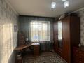 3-бөлмелі пәтер · 69.8 м² · 5/5 қабат, мкр Шанхай, Санкибай батыра 169 — зади кол авто, бағасы: 20 млн ₸ в Актобе — фото 14