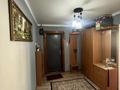 3-бөлмелі пәтер · 69.8 м² · 5/5 қабат, мкр Шанхай, Санкибай батыра 169 — зади кол авто, бағасы: 20 млн ₸ в Актобе — фото 4