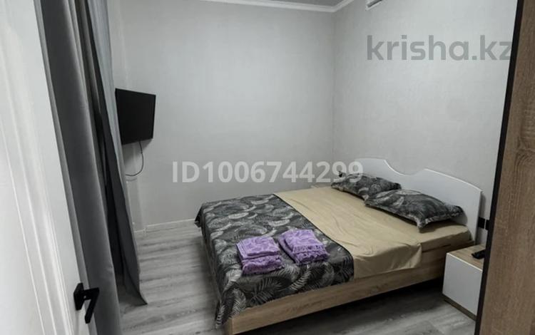 2-комнатная квартира · 50 м² · 3/17 этаж, мкр Юго-Восток, Букетова 3/2 — Караганда Арена, Теннисный центр, центр бокса С. Сапиева, Прокуратура, Глобал сити. за 15 000 ₸ в Казыбек би р-н — фото 2