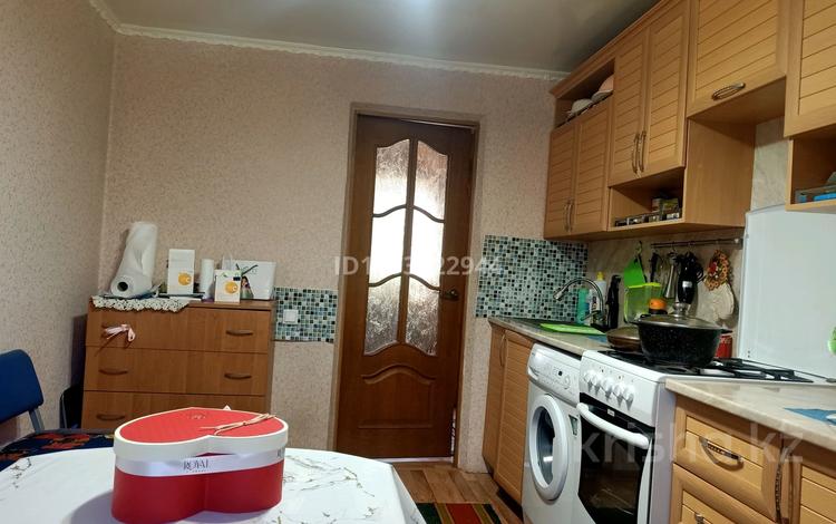 Отдельный дом · 2 комнаты · 56 м² · 10 сот., Н.Батыра 8 — Досова за 17 млн 〒 в Кокшетау — фото 2