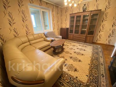 3-комнатная квартира, 70 м², 13/14 этаж, мкр Аксай-1 15 — По толе би между Момышулы и Саина за 34.5 млн 〒 в Алматы, Ауэзовский р-н