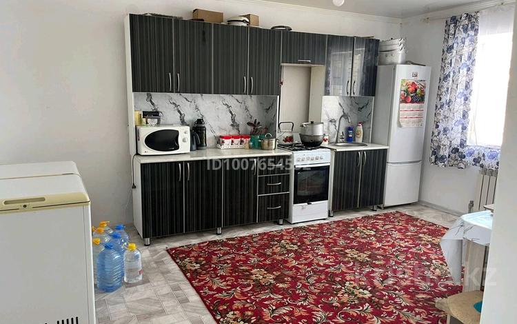 Отдельный дом · 3 комнаты · 103 м² · 10 сот., Суюнбая 2 г — Мангистау за 20 млн 〒 в Зайсане — фото 2