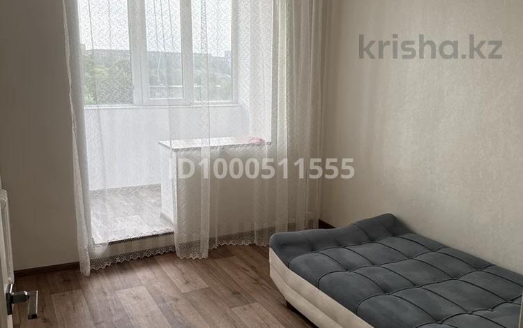 3-бөлмелі пәтер · 60 м² · 8/9 қабат, Сатпаева 12, бағасы: 300 000 ₸ в Усть-Каменогорске, Ульбинский — фото 2