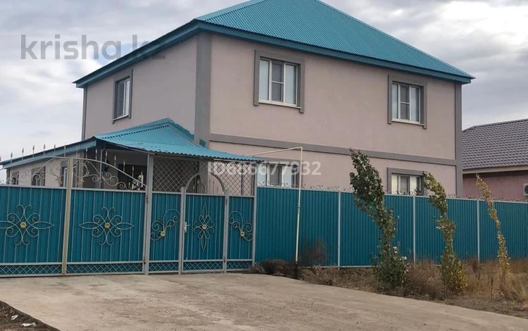 Отдельный дом · 4 комнаты · 200 м² · 10 сот., 13 мкр 186 за 59 млн ₸ в Аксае — фото 2