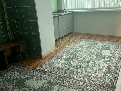 2-комнатная квартира · 54 м² · 3/3 этаж, Ткацкий — Дархан Роддом за 150 000 〒 в Шымкенте, Аль-Фарабийский р-н
