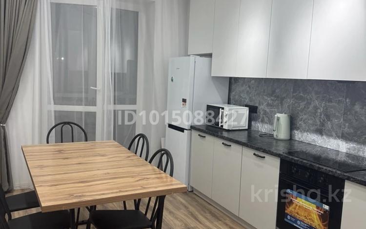 2-комнатная квартира · 60 м² · 2/12 этаж, Бейбарыс султан за 37 млн ₸ в Астане, Сарыарка р-н — фото 2