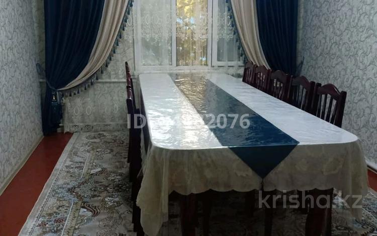 Отдельный дом • 5 комнат • 90.8 м² • 6 сот., Зелёный ковер Чимкентская 14 за 26 млн 〒 в Таразе — фото 2
