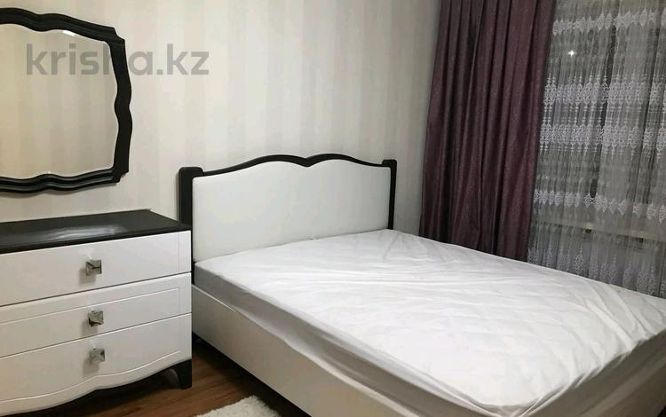 3-комнатная квартира · 60 м² · 3/4 этаж, Пр Момыш улы — Пл Альфараби за 250 000 ₸ в Шымкенте, Аль-Фарабийский р-н — фото 2