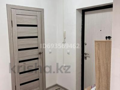 3-комнатная квартира, 64 м², 6/7 этаж помесячно, 24 за 100 000 〒 в Туркестане