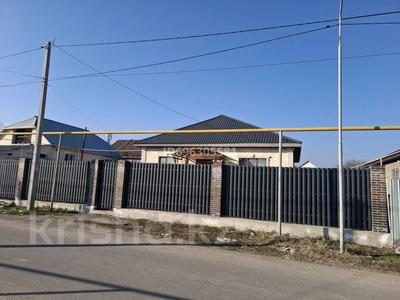 Жеке үй · 3 бөлме · 120 м² · 9 жүзд., Жансугурова 274 — Талгар. район ртс. Жансугурова 274, бағасы: 60 млн ₸