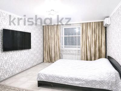 1-бөлмелі пәтер · 40 м² · 5/5 қабат, мкр 8, 101 стрелковой бригады 13/1, бағасы: 10 000 ₸ в Актобе