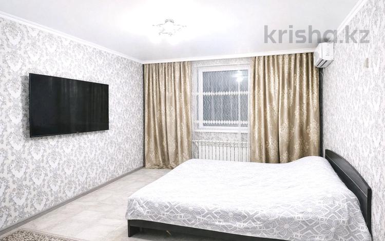 1-комнатная квартира · 40 м² · 5/5 этаж, мкр 8, 101 стрелковой бригады 13/1 за 10 000 ₸ в Актобе — фото 13