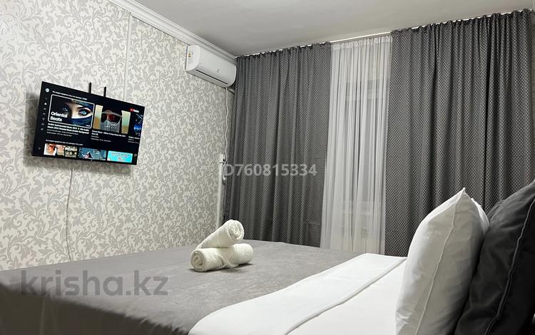 1-бөлмелі пәтер · 45 м² · 1/5 қабат, мкр Аксай-2 36 — Б.Момышулы, уг.ул. Елемесова, бағасы: 3 000 〒 в Алматы, Ауэзовский р-н — фото 8