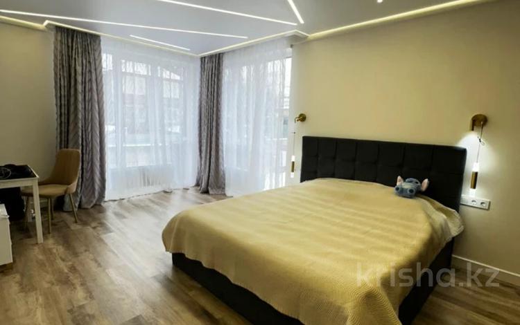 5-бөлмелі пәтер · 254 м² · 4/4 қабат, Мангистауская 18, бағасы: 250 млн ₸ в Алматы, Медеуский р-н — фото 36
