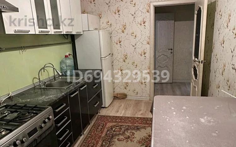 2-комнатная квартира, 64 м², 3/5 этаж помесячно, мкр Нурсат 2 16 — Рядом Рахима плаза