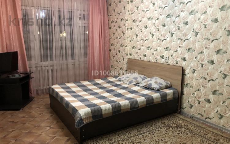 1-комнатная квартира · 36 м² · 3/12 этаж, Казахстан 72 за 2 500 ₸ в Усть-Каменогорске, Ульбинский — фото 2
