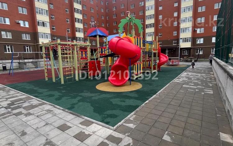 1-комнатная квартира · 46 м² · 5/9 этаж, мкр. Алтын орда 54 за 17 млн ₸ в Актобе — фото 2