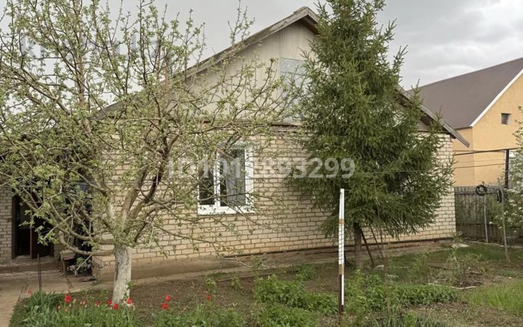Отдельный дом · 4 комнаты · 100 м² · 10 сот., мкр. Зачаганск пгт, Гринько 52 за 27 млн ₸ в Уральске — фото 2