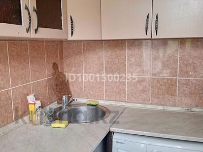Аренда квартир в Карагандинской обл.: 1-комнатная квартира · 30 м² · 4/5 этаж · помесячно, 6 мкр-н — За рынком центральным, ближе к 8 мкр-ну, 10 школа за 85 000 〒 1-комнатная квартира · 30 м² · 4/5 этаж · помесячно, 6 мкр-н — За рынком центральным, ближе к 8 мкр-ну, 10 школа за 85 000 〒 в Темиртау