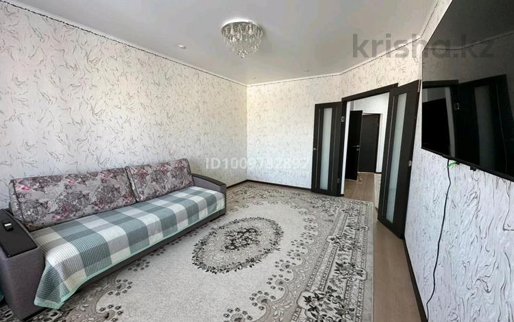 4-комнатная квартира · 103.4 м² · 7/9 этаж, 10мкрн 25 — Сош 6 за 33 млн ₸ в Аксае — фото 2