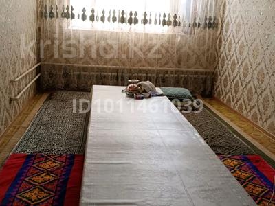 4-бөлмелі пәтер · 100 м² · 3/3 қабат, Мира 14/5, бағасы: 21 млн ₸ в Атакенте