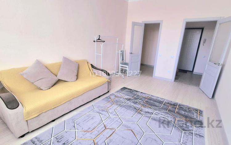 2-бөлмелі пәтер · 46 м² · 8/9 қабат, Мкр. Сарыарка 2Г, бағасы: 200 000 ₸ в Кокшетау — фото 7