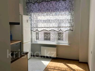 1-бөлмелі пәтер · 34 м² · 2/3 қабат, Жангозина 61Б, бағасы: 180 000 ₸ в Каскелене