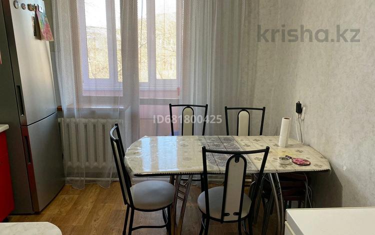 2-бөлмелі пәтер · 54.2 м² · 5/5 қабат, мкр Северо-Восток — Мкр Северо-Восток, бағасы: 17 млн ₸ в Уральске — фото 2