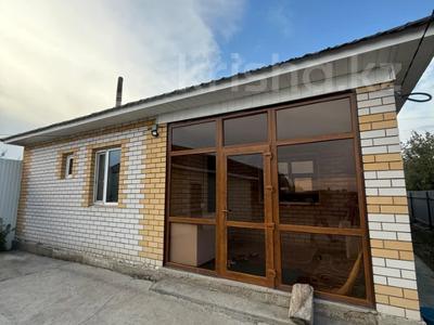 Отдельный дом · 4 комнаты · 180 м² · 10 сот., Семипалатинская 13А за 25.9 млн 〒 в Семее