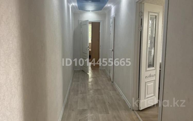 3-комнатная квартира · 72 м² · 5/5 этаж, Сатпаева 10 за 300 000 ₸ в Астане, Алматы р-н — фото 2