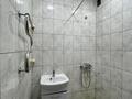 Медцентры и аптеки · 43.8 м² за 200 000 ₸ в Актобе, мкр 5 — фото 11