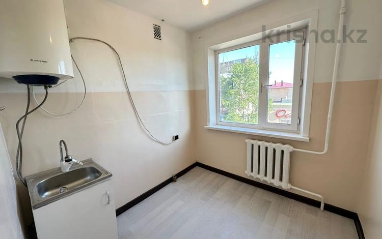 2-бөлмелі пәтер · 44.6 м² · 4/5 қабат, Пришахтинск, 22й микрорайон, бағасы: 11 млн ₸ в Караганде, Алихана Бокейханова р-н — фото 9