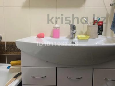 3-бөлмелі пәтер · 68 м² · 3/10 қабат, ул. Алимхана Ермекова 106/4, бағасы: 40 млн ₸ в Караганде, Казыбек би р-н