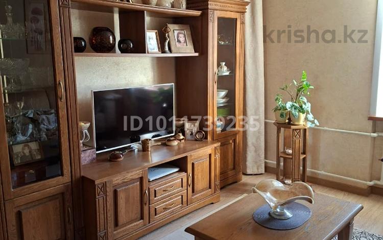 2-комнатная квартира · 50 м² · 4/4 этаж, Проспект Назарбаева 24 — Театр Станиславского за 45 млн ₸ в Караганде, Казыбек би р-н — фото 4