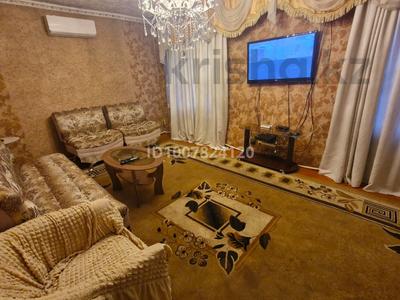 Отдельный дом · 3 комнаты · 70 м² · 5 сот., Зелинского за 300 000 〒 в Алматы, Жетысуский р-н