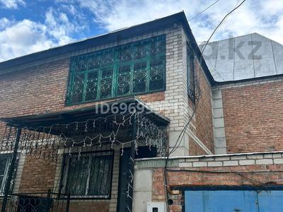 Продажа домов и дачи в Восточно-Казахстанской обл.: Отдельный дом · 4 комнаты · 205 м² · 10 сот., Пер Малахитовый 30 за 23 млн 〒 Отдельный дом · 4 комнаты · 205 м² · 10 сот., Пер Малахитовый 30 за 23 млн 〒 в Алтае