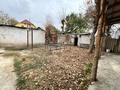 Часть дома · 3 комнаты · 200 м² · 2.25 сот., Дулати 166/2 — Дом расположен в центре города на улице М. Х. Дулати, рядом продуктовые магазины, парикмахерская, средняя школа, мечеть, аптека, поликлиника, диагностические центры, СТО, остановки общественного транспорта, не далеко ТЦ «Гипер Хаус», район считается наиболее оживлённым, подходит под любой бизнес: за 14 млн ₸ в Шымкенте, Туран р-н — фото 8