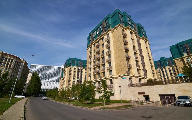 2-комнатная квартира · 66.9 м² · 4/9 этаж, Тыныбаева 4 за 80 млн ₸ в Астане, Сарайшык р-н — фото 2