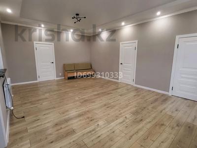 Отдельный дом · 4 комнаты · 130 м² · 10 сот., 8мкр малайсары 1б за 44 млн 〒 в Конаеве (Капчагай)