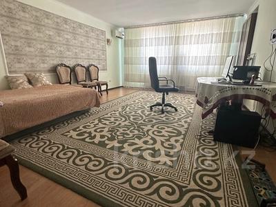 2-комнатная квартира · 87 м² · 17/21 этаж, Кенесары 52 за 30.5 млн 〒 в Астане, р-н Байконур