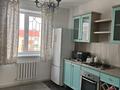 2-комнатная квартира · 80 м² · 5/5 этаж, мкр Думан-2 за 300 000 ₸ в Алматы, Медеуский р-н