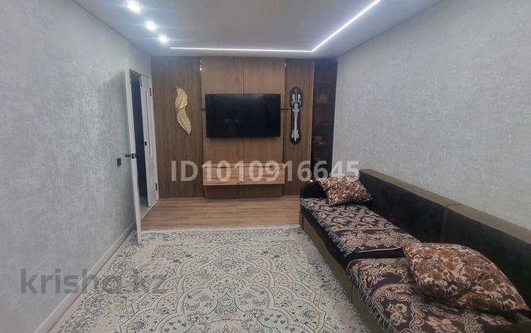3-комнатная квартира · 64 м² · 1/5 этаж, мкр Мынбулак 57 за 21 млн ₸ в Таразе — фото 2