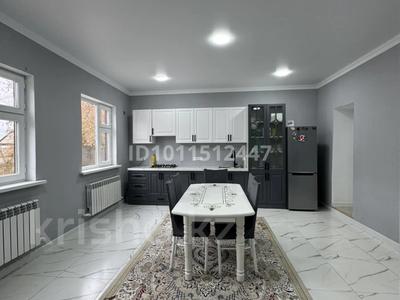 Отдельный дом · 4 комнаты · 121 м² · 7 сот., Макатаева за 37 млн ₸ в Актобе, мкр Москва