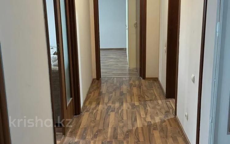 2-бөлмелі пәтер · 81 м² · 4/16 қабат, Навои 7 — Жандосова, бағасы: 56.7 млн ₸ в Алматы, Ауэзовский р-н — фото 2